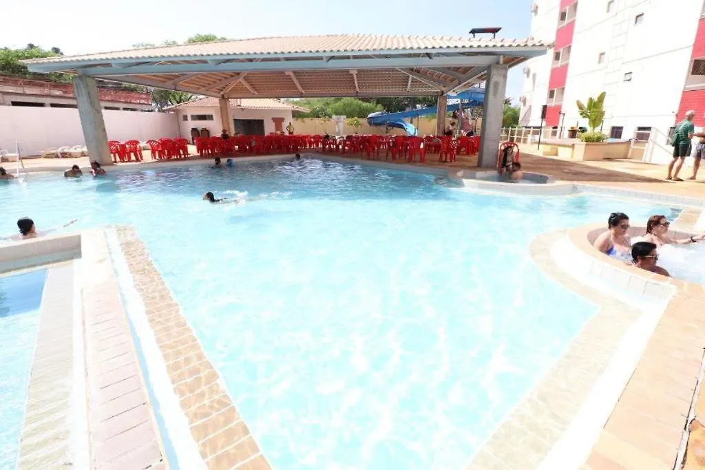 公寓式酒店 Villas Diroma - Ganhe 1 Dia No Diroma Acqua Park, Splash E Slide 卡达斯诺瓦斯 巴西